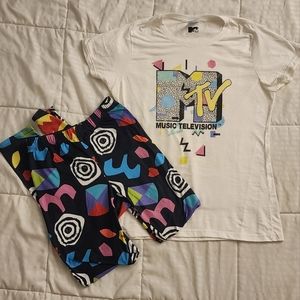 Retro 80s MTV Tshirt & Pattern Tights